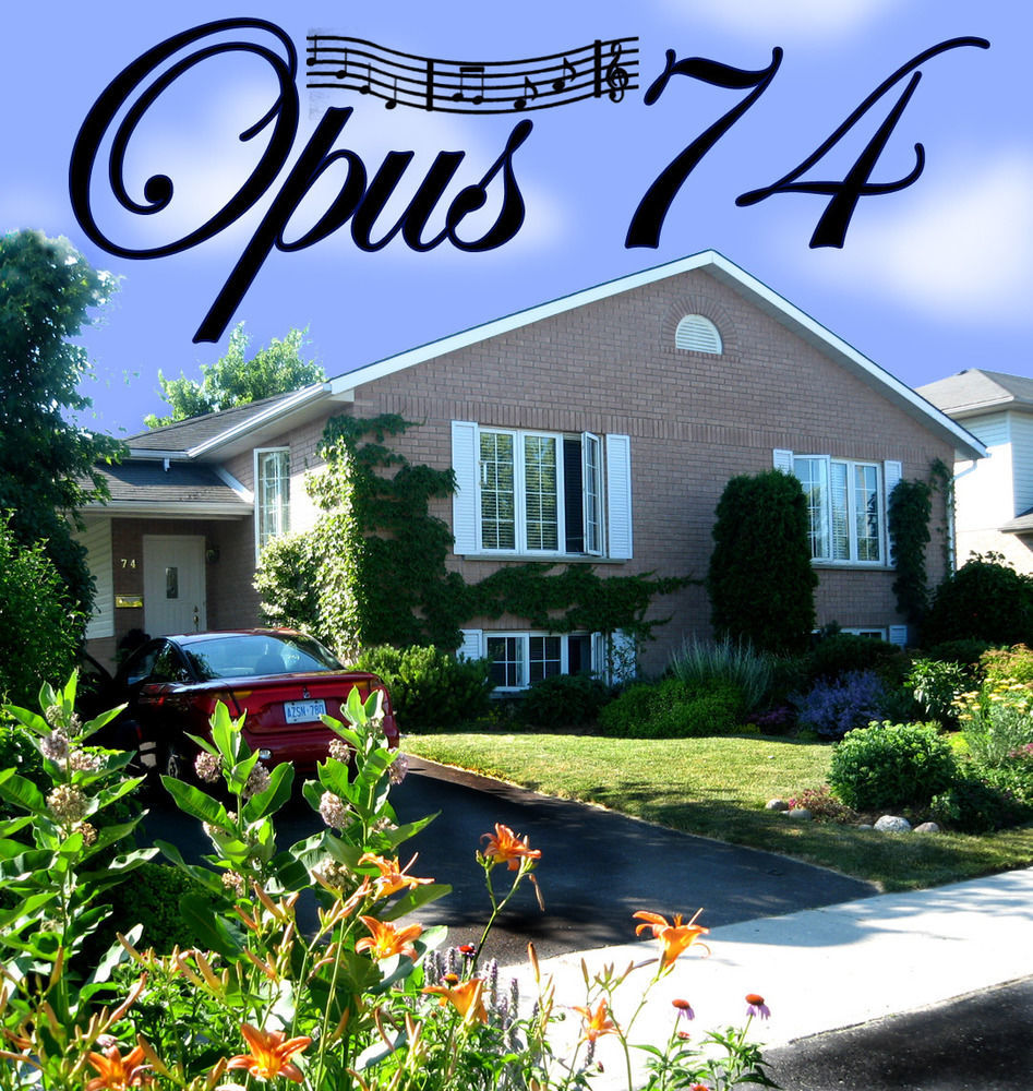 Opus 74 Bed & Breakfast Stratford Bagian luar foto